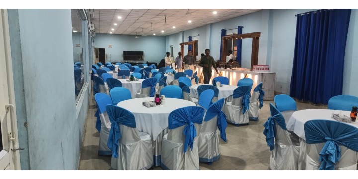 Dining 2